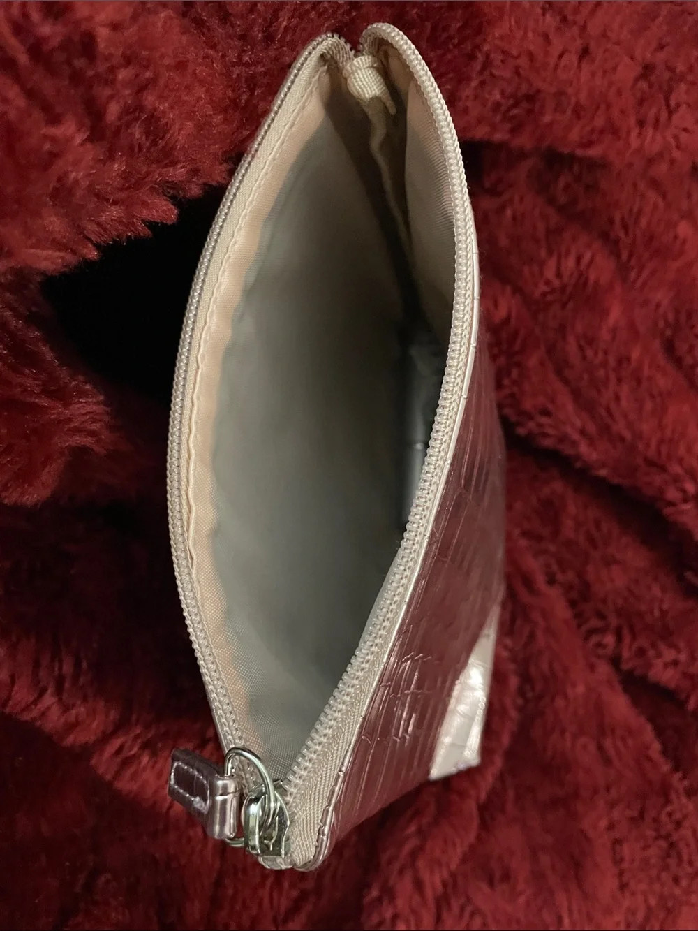 Jimmy Choo pink Metallic cosmetics makeup bag w a sweet surprise “I got Choo”💖